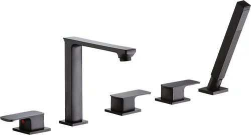 studiolx3-32299